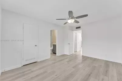 2945 NW 68th St, Fort Lauderdale, FL 33309 - Photo 12