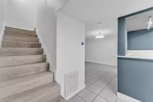 2945 NW 68th St, Fort Lauderdale, FL 33309 - Photo 8