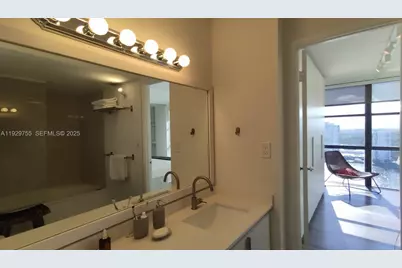 18181 NE 31st Ct #2710, Aventura, FL 33160 - Photo 12