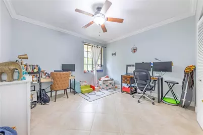 8097 Royal Palm Cir, Tamarac, FL 33321 - Photo 28