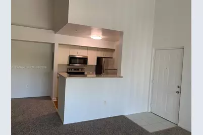 11165 SW 6th St #305, Pembroke Pines, FL 33025 - Photo 2