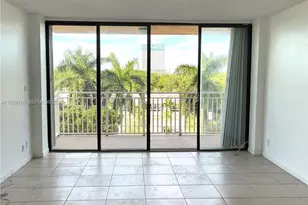 2450 NE 135th St, North Miami, FL 33181 - Photo 2