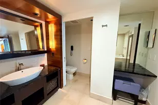 6801 Collins Ave, Miami Beach, FL 33141 - Photo 18