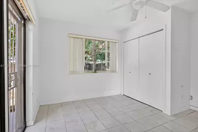 1249 NW 18th St, Fort Lauderdale, FL 33311 - Photo 16