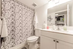 8006 SW 149th Ave, Miami, FL 33193 - Photo 16