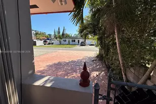 6765 SW 19th St, Miami, FL 33155 - Photo 2