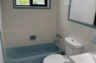 1270 North Dr, Miami, FL 33179 - Photo 10