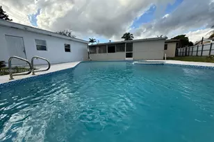1270 North Dr, Miami, FL 33179 - Photo 28