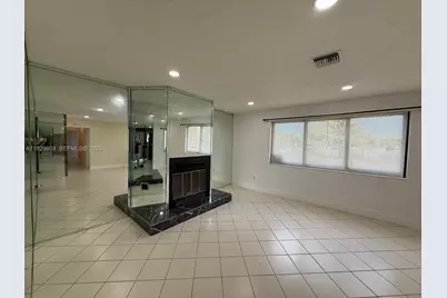 1270 North Dr, Miami, FL 33179 - Photo 6