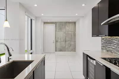 6308 NW 104th Path, Doral, FL 33178 - Photo 10