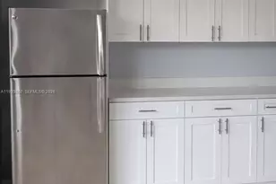 7795 SW 102nd Ln, Miami, FL 33156 - Photo 2