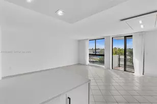 9800 W Bay Harbor Dr, Bay Harbor Islands, FL 33154 - Photo 24