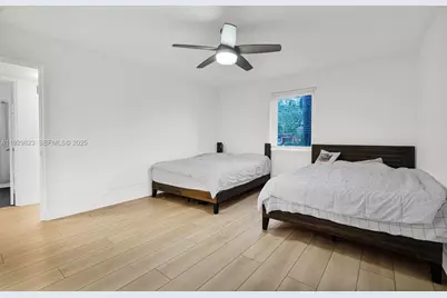 900 Tyler St, Hollywood, FL 33019 - Photo 36