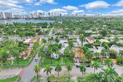 900 Tyler St, Hollywood, FL 33019 - Photo 8