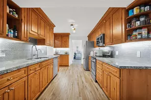 900 Tyler St, Hollywood, FL 33019 - Photo 24