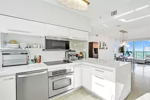 601 NE 36th St, Miami, FL 33137 - Photo 18