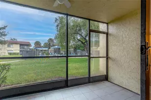 325 Lakeview Dr, Weston, FL 33326 - Photo 14