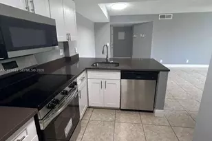 10757 Cleary Blvd, Plantation, FL 33324 - Photo 2