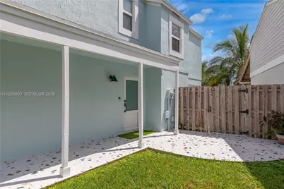 [Address not provided], Miami, FL 33186 - Photo 2