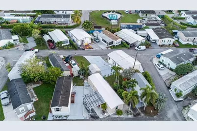 17350 SW 232nd St Lot 29, Miami, FL 33170 - Photo 2