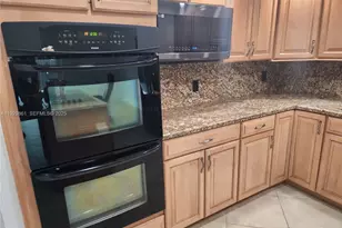 6855 W 2nd Ln, Hialeah, FL 33014 - Photo 14