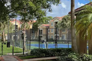 8000 N Nob Hill Rd, Tamarac, FL 33321 - Photo 20