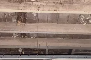 1040 NW 28th Ave, Miami, FL 33125 - Photo 16