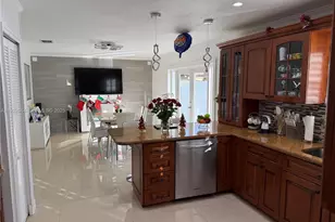 13966 SW 13th St, Miami, FL 33184 - Photo 22