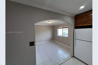 351 NW 82nd Ave #1118, Miami, FL 33126 - Photo 10