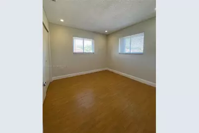 562 NW 82nd Pl #309, Miami, FL 33126 - Photo 24
