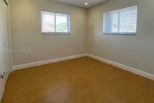 562 NW 82nd Pl, Miami, FL 33126 - Photo 24