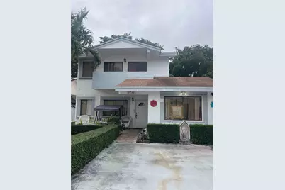 9244 SW 149th Pl, Miami, FL 33196 - Photo 1