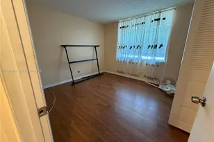 7664 NW 18th St, Margate, FL 33063 - Photo 24