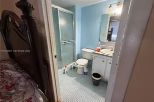 7664 NW 18th St, Margate, FL 33063 - Photo 16