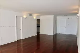 9801 Collins Ave, Bal Harbour, FL 33154 - Photo 14