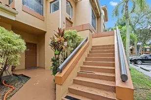 15569 N Miami Lakeway N, Miami Lakes, FL 33014 - Photo 24