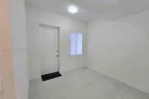 34526 SW 191st Ave, Homestead, FL 33034 - Photo 6