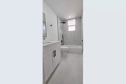 2425 SW 6th St #4, Miami, FL 33135 - Photo 12