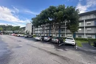 13550 SW 6th Ct, Pembroke Pines, FL 33027 - Photo 10