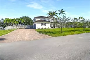 20901 SW 132nd Ct, Miami, FL 33177 - Photo 40