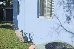 1040 N 70th Ave, Hollywood, FL 33024 - Photo 4