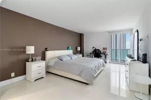 100 Bayview Dr, Sunny Isles Beach, FL 33160 - Photo 4