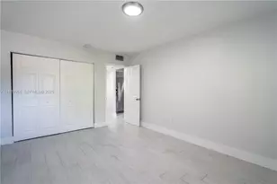 465 NE 59th St, Miami, FL 33137 - Photo 12