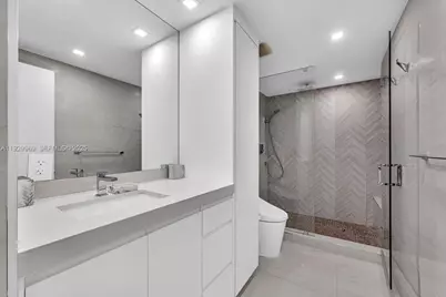 9801 Collins Ave #5U, Bal Harbour, FL 33154 - Photo 40