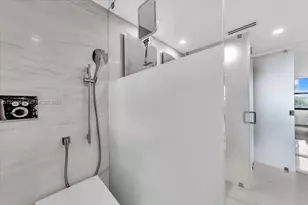 9801 Collins Ave, Bal Harbour, FL 33154 - Photo 34