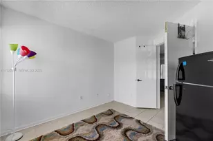 2221 SE 27th Dr, Homestead, FL 33035 - Photo 12