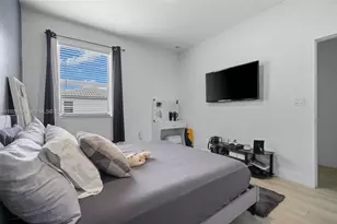 1387 SE 26th Ter, Homestead, FL 33035 - Photo 6