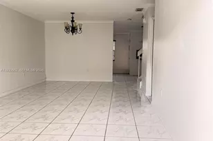 6880 SW 158th Ct, Miami, FL 33193 - Photo 2