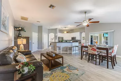 201 SW 35th Street, Cape Coral, FL 33914 - Photo 44