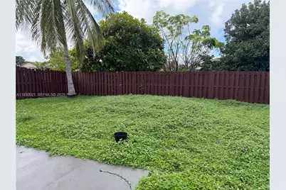 25118 SW 124th Ct #25118, Homestead, FL 33032 - Photo 10